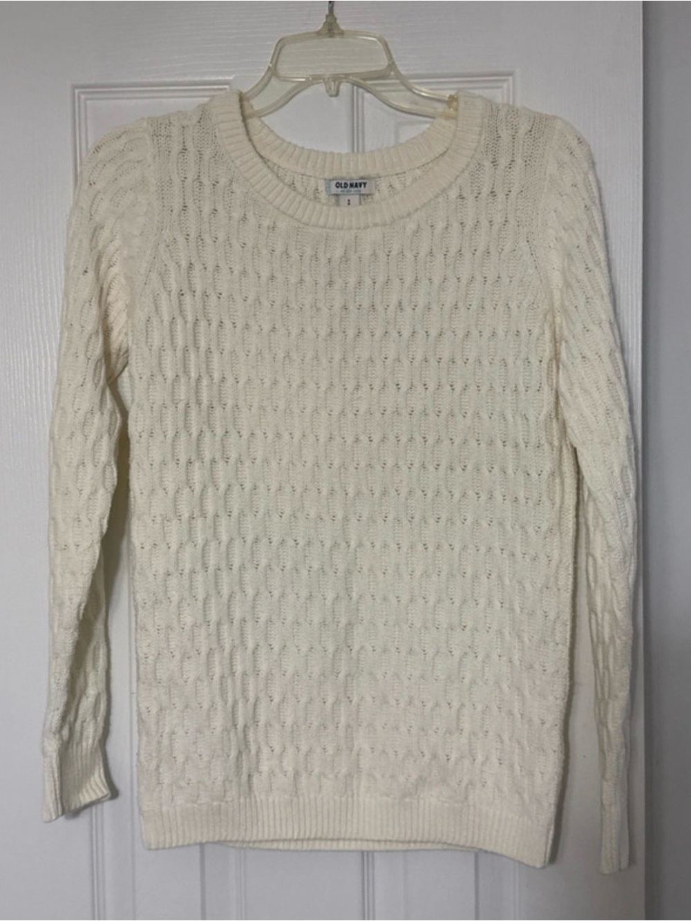 Old Navy cream-colored textured crewneck sweater Size US S